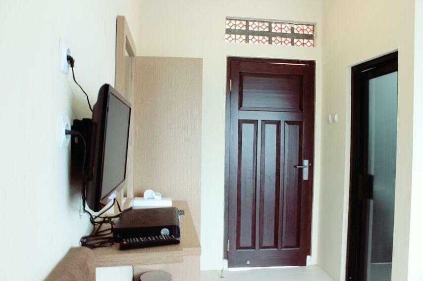Amerta Giri Guest House Wonosobo Bagian luar foto